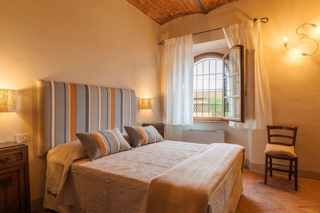 Villa Aia Vecchia Биббона Экстерьер фото